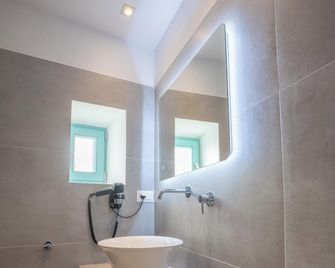 Kimolos Vibes Suites - Kimolos - Balkon