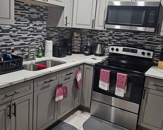 Hollywood Happiness - Hollywood - Cocina