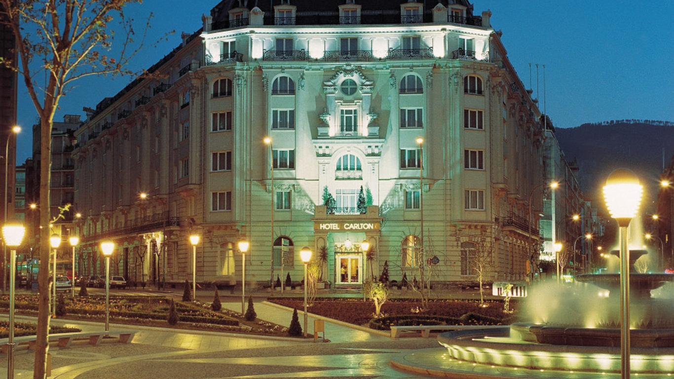 Hotel Carlton
