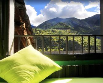 Barri Antic Hostel & Pub - Andorra la Vella