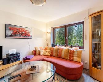 Ferienwohnung am Mozarthügel - Warstein - Wohnzimmer