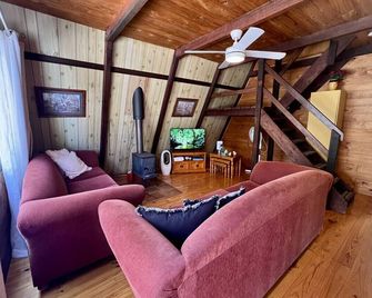 Grevillea at Porongurup Chalets - Porongurup - Sala de estar