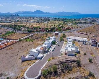 Alberca Caliente, Heated Pool House with the view - San Carlos - Outdoors view