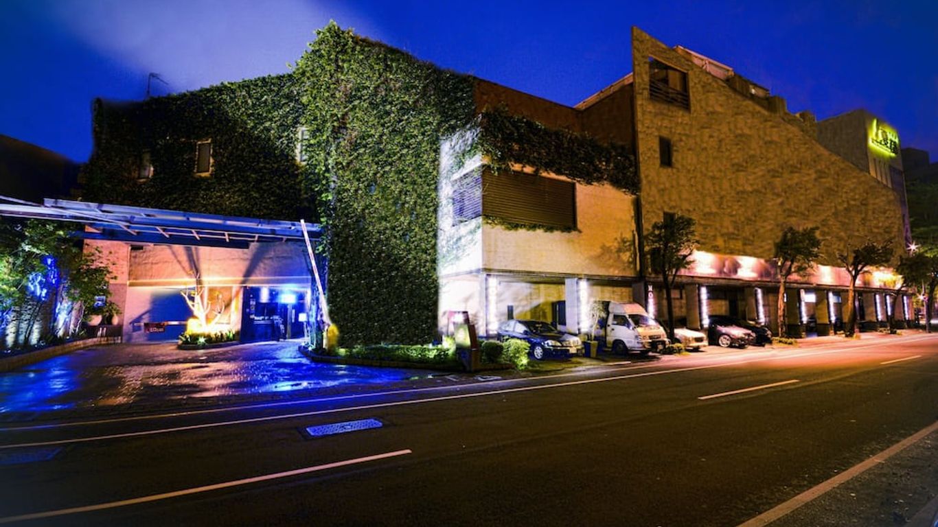 夏都精品汽車旅館