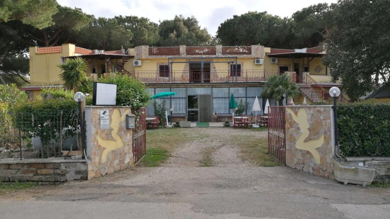 Hotel Paradiso