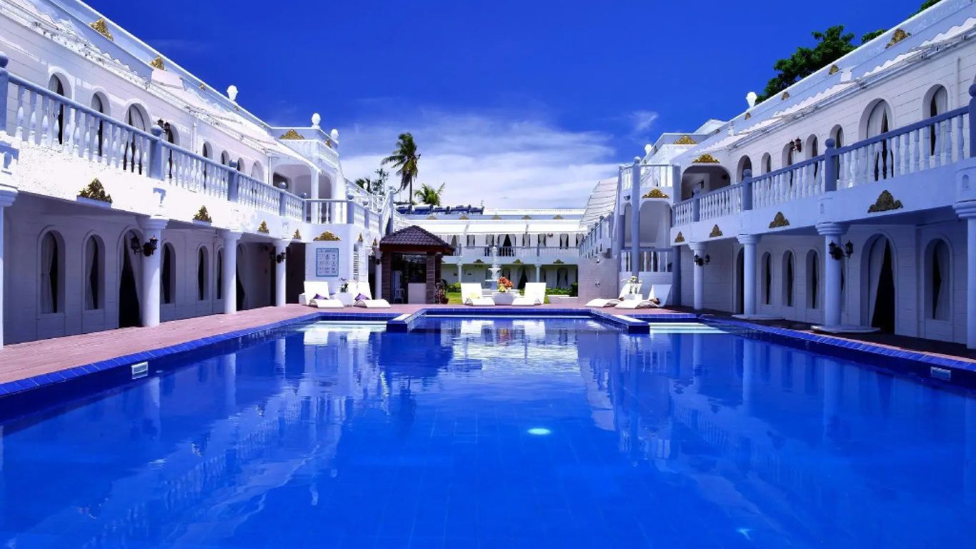 Boracay Summer Palace
