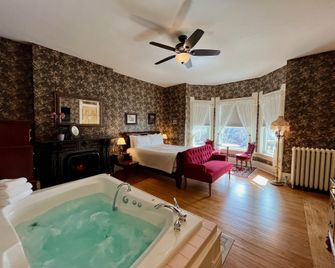 The Ludington House - Ludington