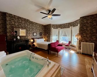 The Ludington House - Ludington