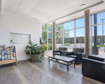 Residence & Conference Centre - Niagara-on-the-Lake - Niagara-on-the-Lake - Lobby