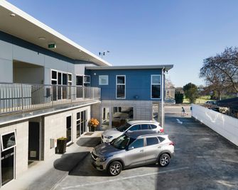 City Corporate Motor Inn - Palmerston North - Parkplatz