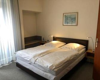 Hotel Huss Limburg - Limburg an der Lahn - Bedroom