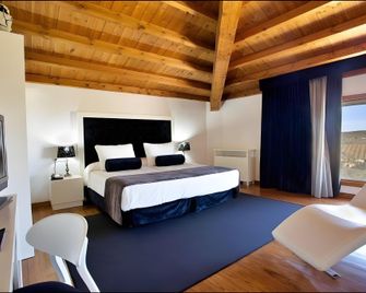 Hotel Convento San Diego - Fuentes de León - Habitación