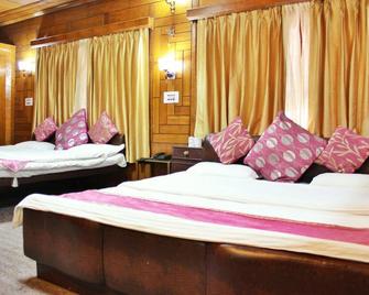 Walisons Hotel - Srinagar - Quarto
