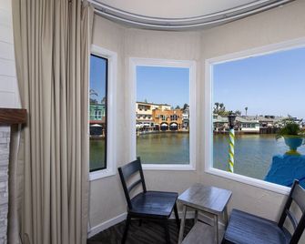 Capitola Venetian Vacation Rentals - Capitola - Balkón
