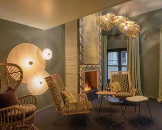 Mihotel Tour Rose - Lyon - Sala de estar
