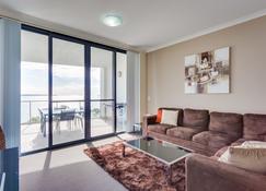 Nautilus by Rockingham Apartments - Rockingham - Living room