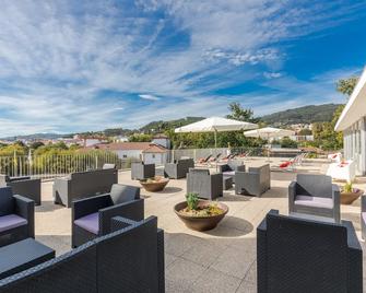 Luna Arcos Hotel Nature & Wellness - Arcos de Valdevez - Патіо