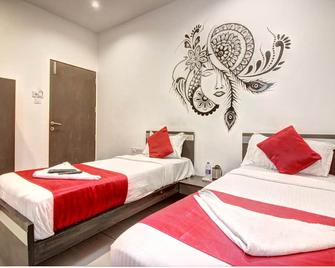 Hotel Sunshine Airport - Bombay - Habitación
