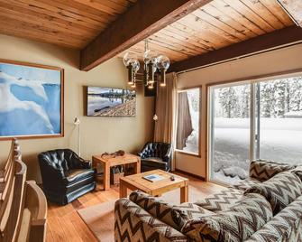 Comfy Alpine Meadows Endless fun - 奧林匹克谷 - 客廳