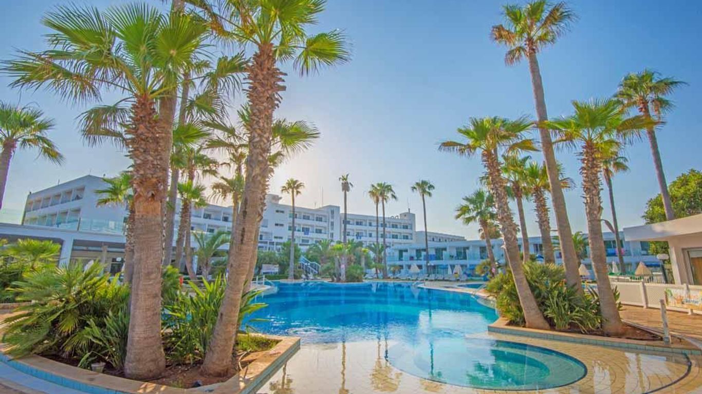 Dome Beach Marina Hotel & Resort