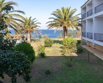 Aeolos Hotel - Kamariotissa - Balcony