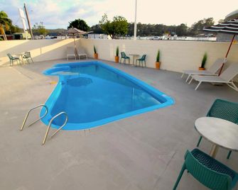Hotel Bridge Motel Batemans Bay - Batemans Bay - Piscina