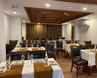 Hotel Lotus Spa&Sport Akyaka - Akyaka - Restaurante