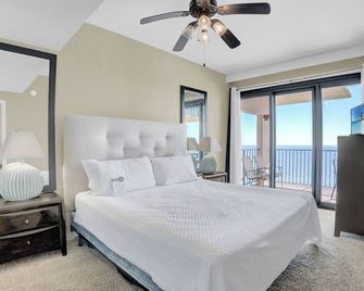 Phoenix I 1147 by Liquid Life - Orange Beach - Schlafzimmer