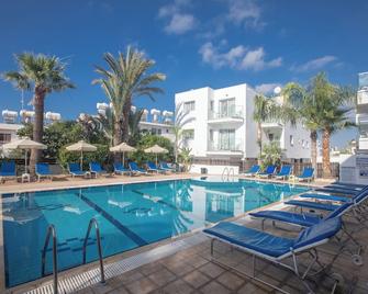 Pavlinia Hotel Apartments - Ayia Napa - Pool