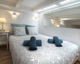 Hotelito boutique cinca - Hospitalet de Llobregat - Habitación