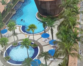 Bukit Bintang Suite at Times Square KL - Kuala Lumpur - Pool