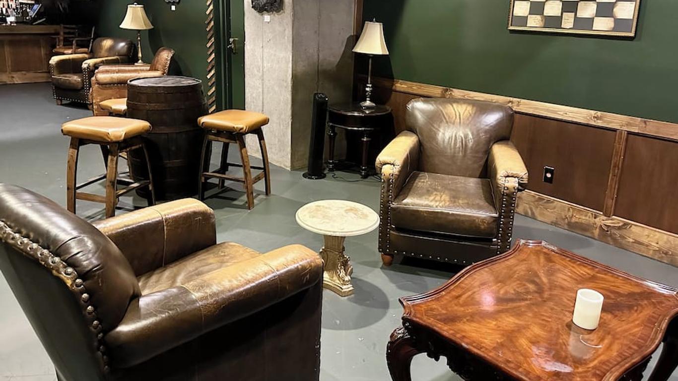 The Blennerhassett Hotel