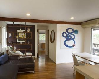 Secluded hide away in the hills - Los Angeles - Wohnzimmer