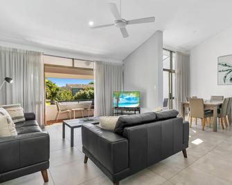 The Noosa Apartments - Noosa Heads - Sala de estar