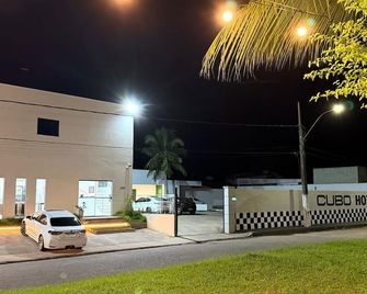 Cubo Hotel - Rio Branco - Edificio