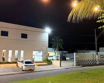 Cubo Hotel - Rio Branco - Edificio