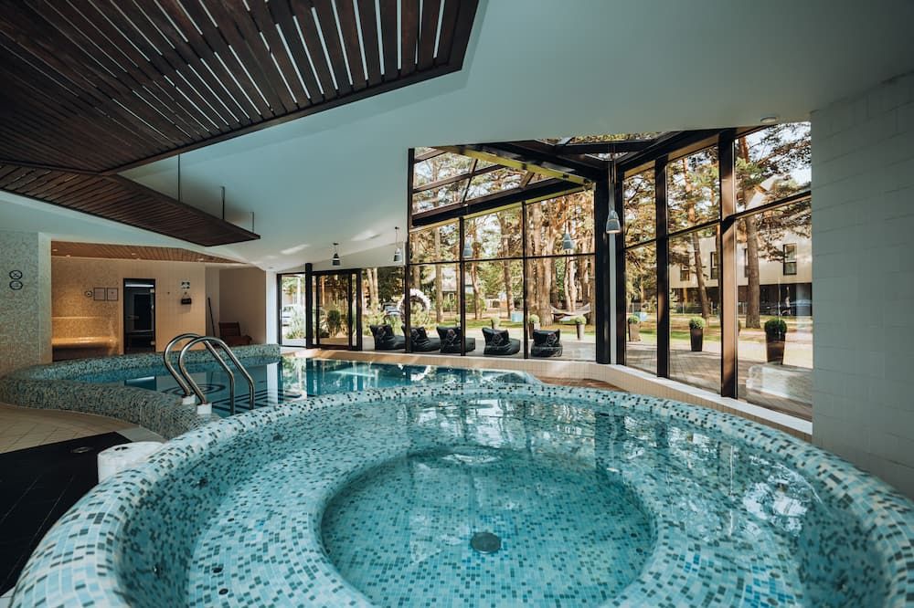 DoubleTree by Hilton Palanga Gabija Hotel & Spa - פאלנגה - בריכה