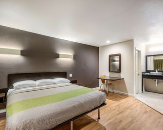 Studio 6-Huntsville, Tx - Huntsville - Bedroom