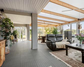 2 Bedroom Amazing Home In Grindsted - Grindsted - Lobby