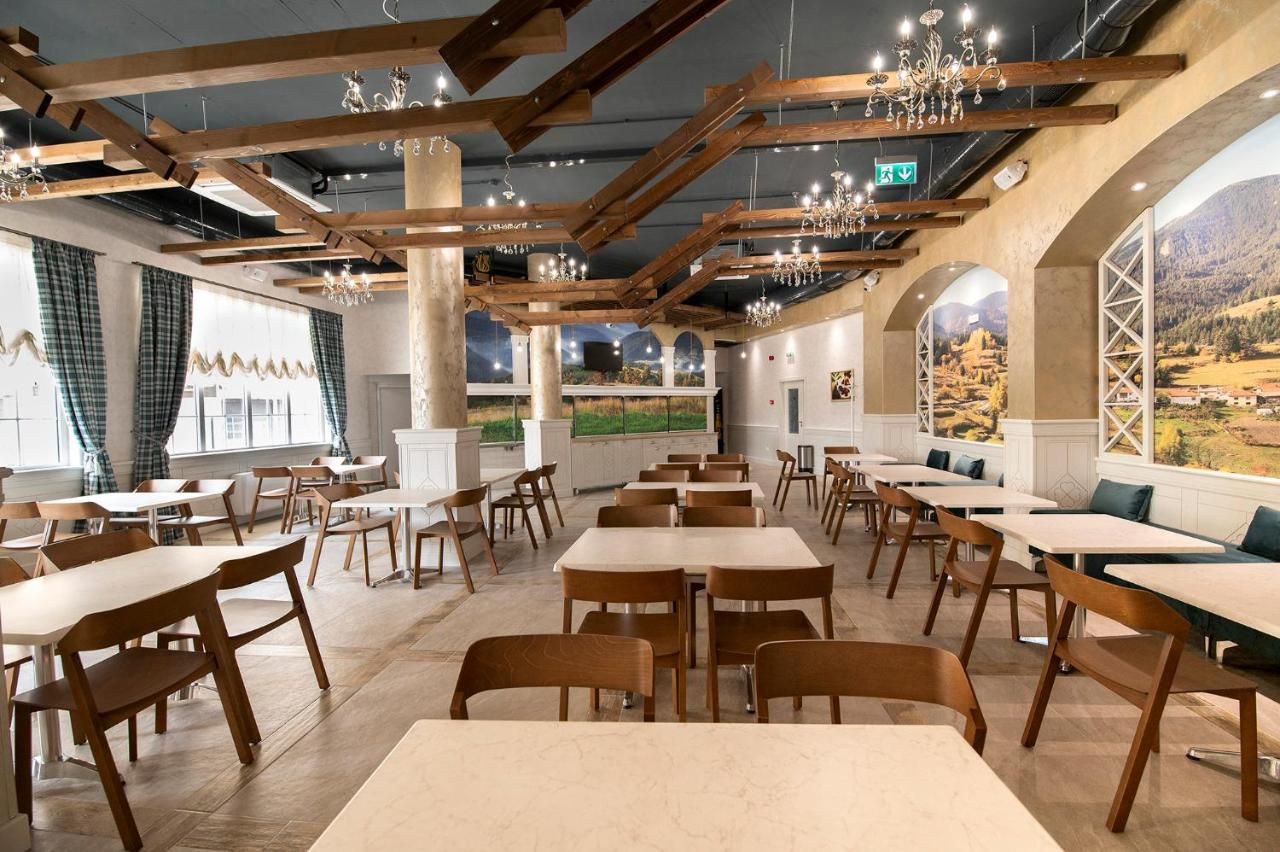 Glamping Alliance Hotel thumbnail 2