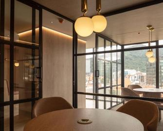 Unique Mine Luxury Lofts by Jalo - Bogotá - Restaurante