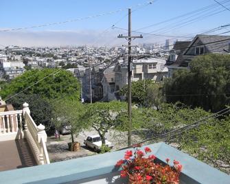 Pampered San Francisco Vaca Airport Pickup+Dropoff - سان فرانسسكو - شرفة