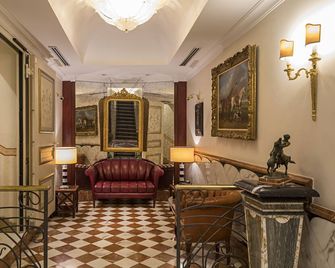 The Britannia Hotel - Roma - Sala de estar