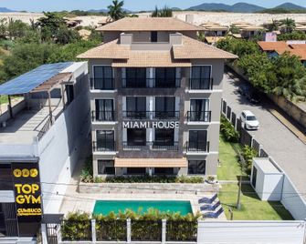 Miami House Cumbuco por Carpediem - Caucaia - Edifício