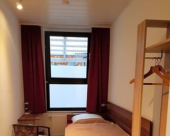 Hostel Gaestehaus Zum Padre - Goch - Slaapkamer