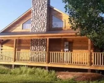 Cabin 1 . - Thermopolis