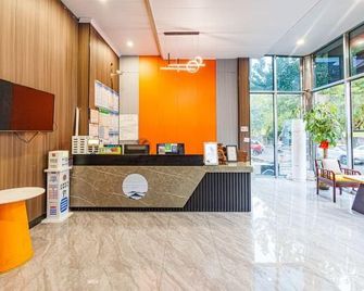 Wenjuke Jun Du Hotel (Bubugao Plaza) - Xiangtan - Front desk