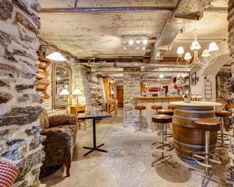 Hotel Regina - Lauterbrunnen - Baari