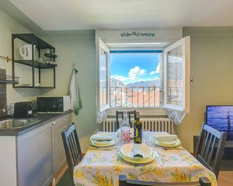 Petit Bijou De Stresa 2 Steps From Lake - Happy Rentals - Стреза - Їдальня