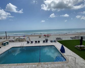 Beachside Motel - Daytona Beach Shores - Pool
